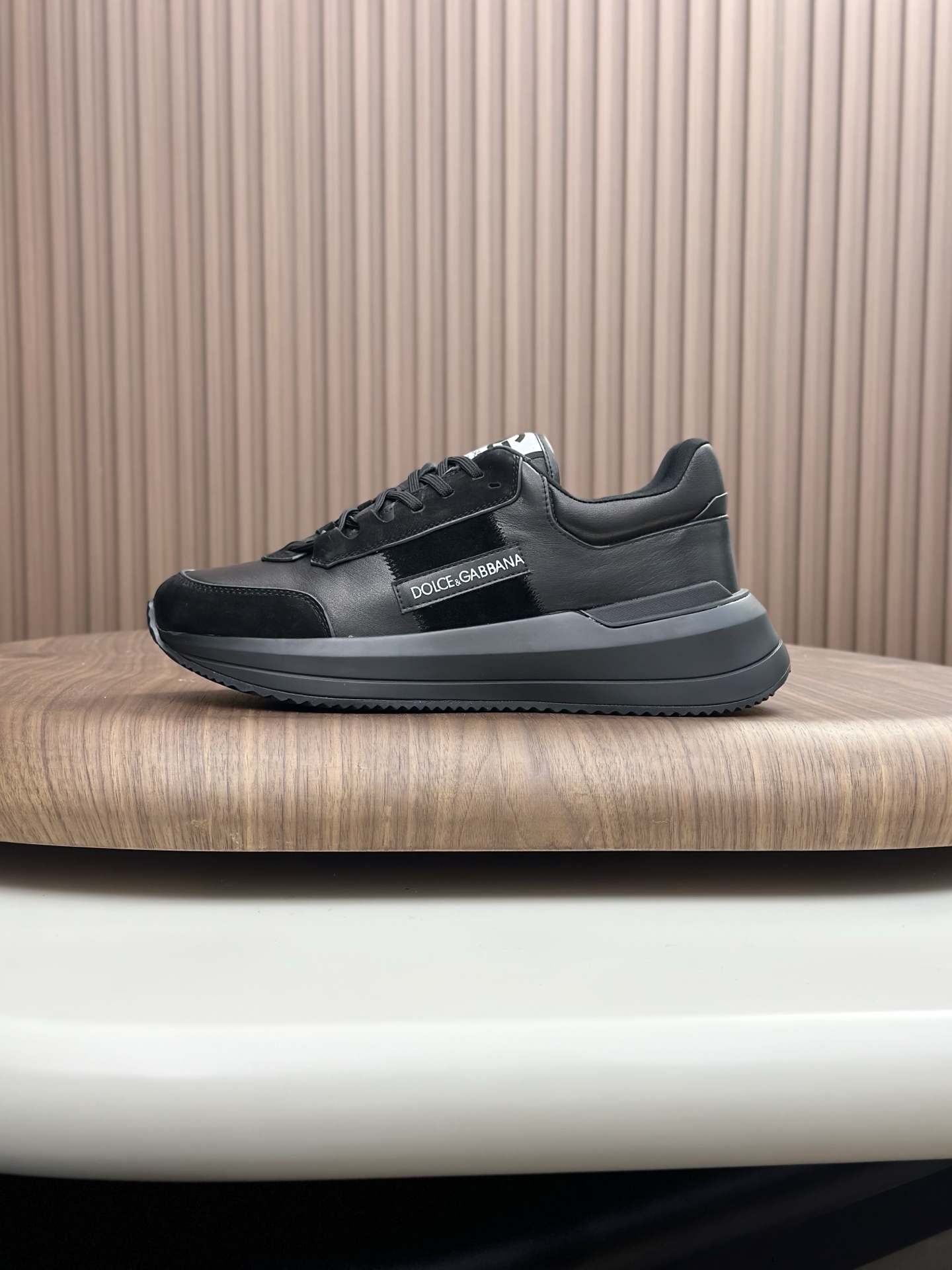 olce & Gabbana shoe